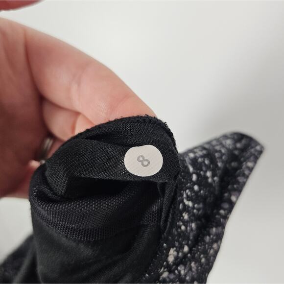 Lululemon Mini Splatter White Black Run Stuff Your Bra Long Line Bra 8 - Picture 10 of 11